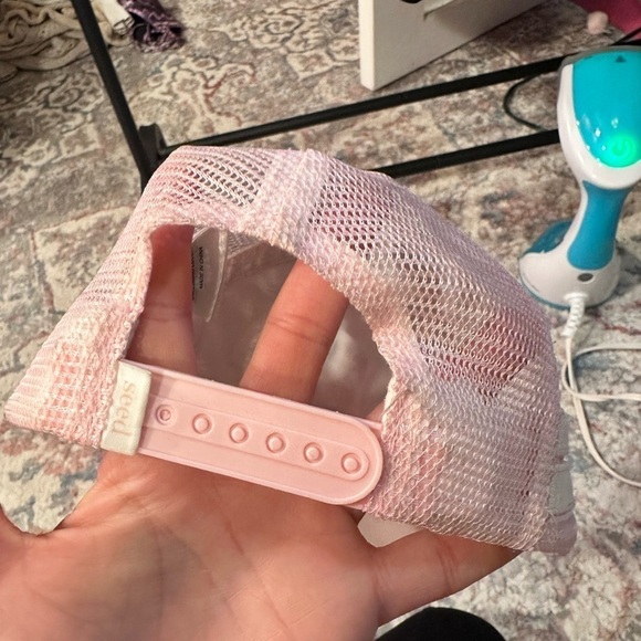 Girl summer hat with V letter light pink - Picture 4 of 4